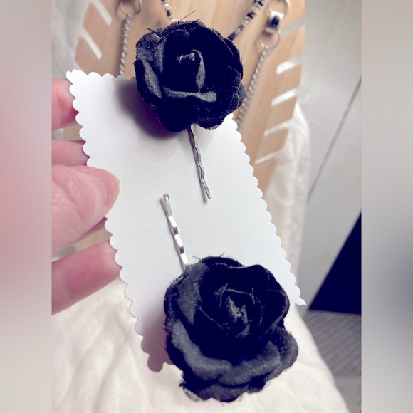 *3 for $20* Silver-Toned Drop Earrings w/Faceted Necklaces & Pins. - Picture 3 of 9